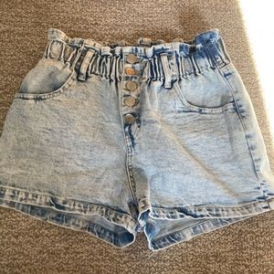 Wild Fable high waisted paperbag shorts